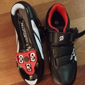 NEW Peloton Cycling 8 Cleats